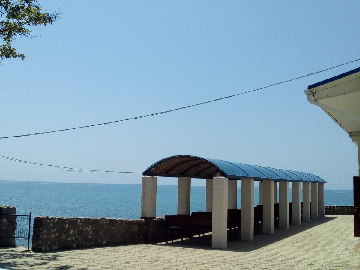 Старые Гагры Gagry Exterior photo